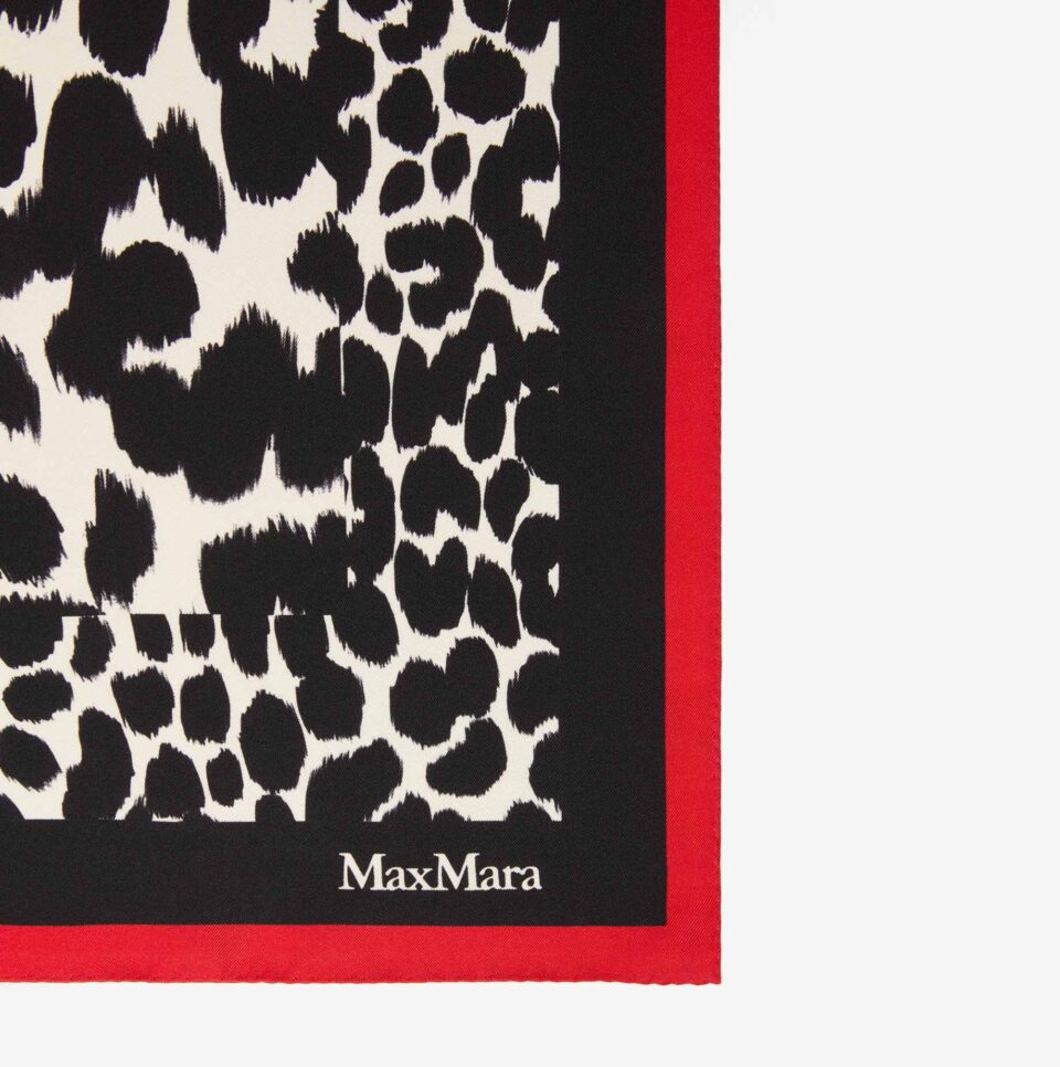 Fular Max Mara de seda estampado leopardo - Imagen 2